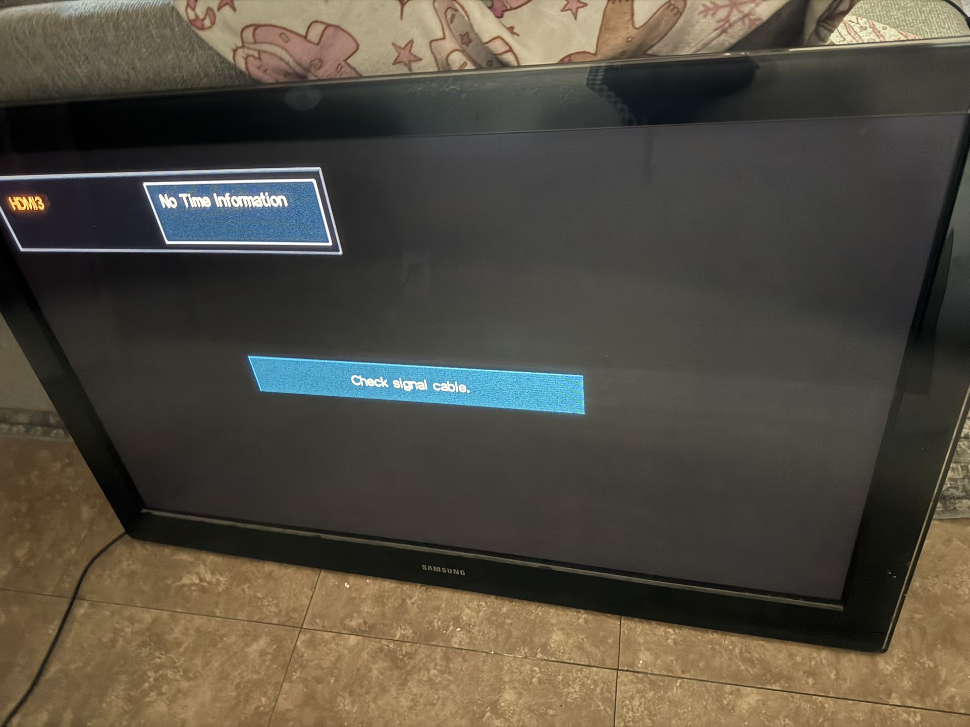 55 Inch Tv Works With Wall Mount