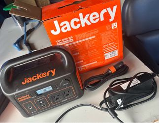 Jackery Explorer 300 Portable Power Station