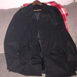 Kenneth Cole Zip up rain jacket 