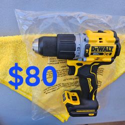 $80 New 20-Volt Dewalt XR Hammer Drill with ANTI-ROTATION SYSTEM (Tool-Only) model DCD806