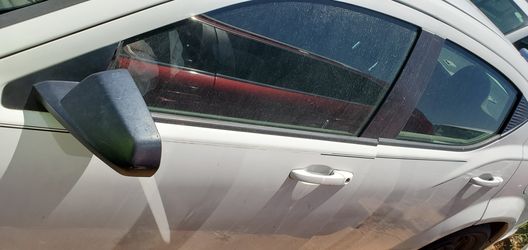 2009-2014 dodge avenger driver side front door