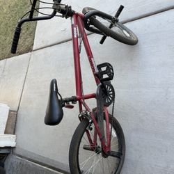 Mongoose Mode 90 Boys Bike