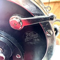 Elec-Tra-Mate Hawaiian 1200 with Penn Senator 12/0 - Works Great