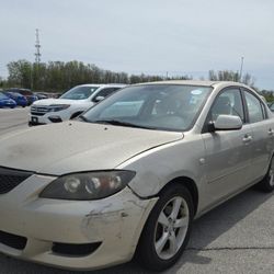2004 MAZDA MAZDA3 