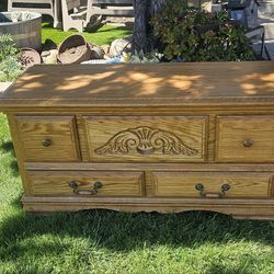 Oak Hope Chest  / Toy Box - $40