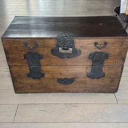 Antique Korean Bandaji Chest