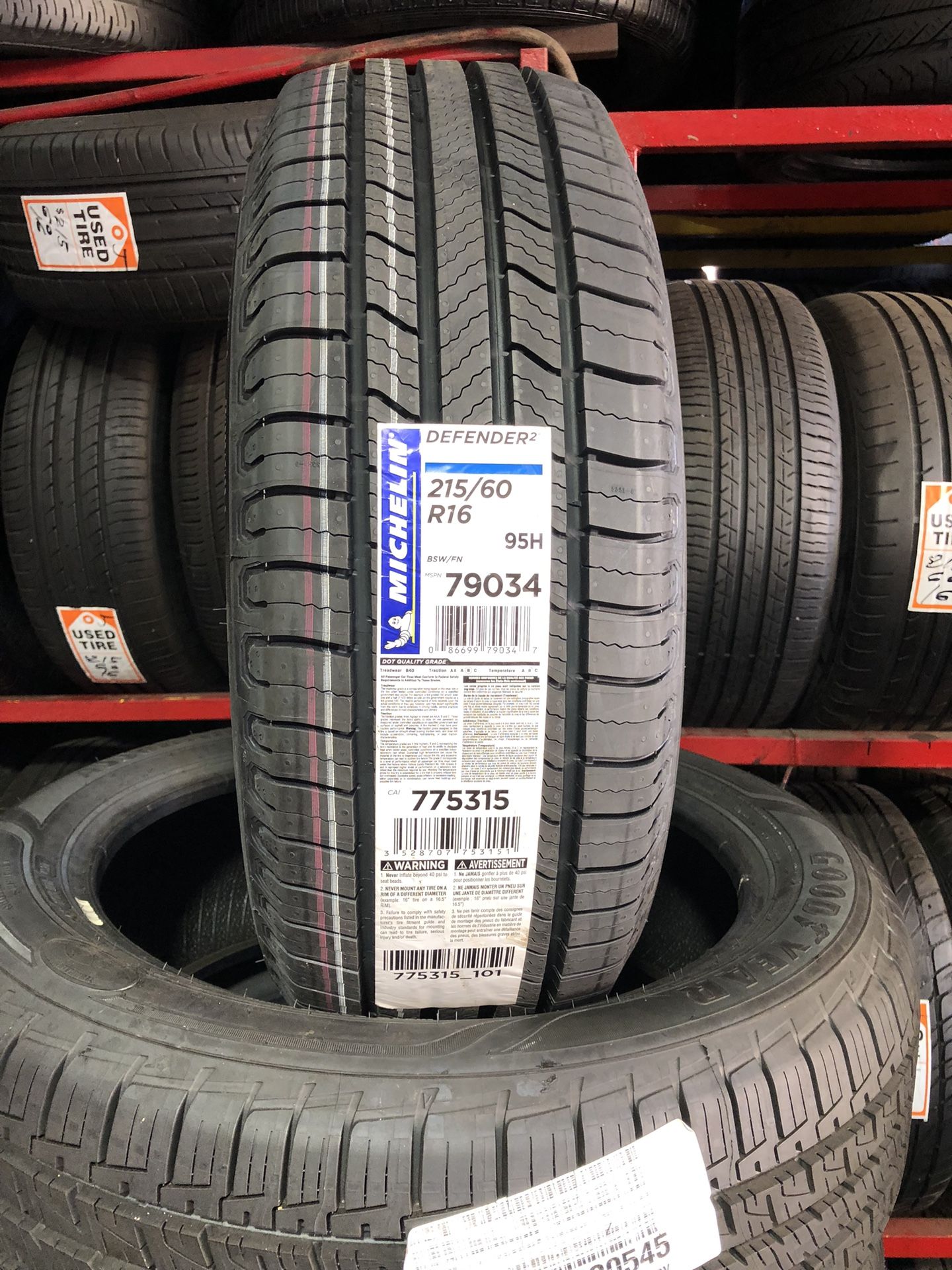 215/60/16 Michelin Defender 2 Tires