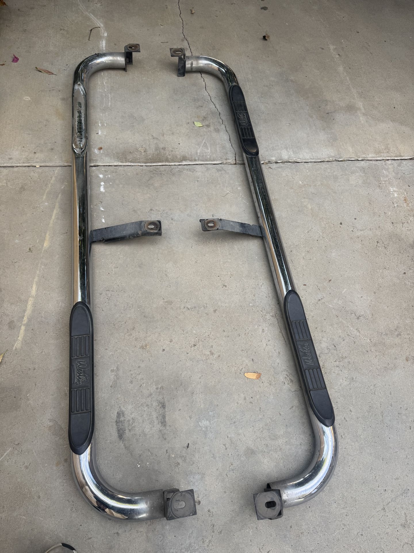 Side steps for chevy