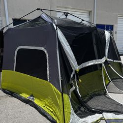 Core 10 Person Instant Cabin Tent with Screen Room 14' x 10'! Good condition! Retails $329.99 includes screened Room not shown in pictures 