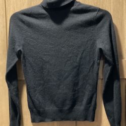 Cashmere Sweater 