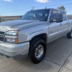 2004 Chevy Silverado 2500HD 4x4
