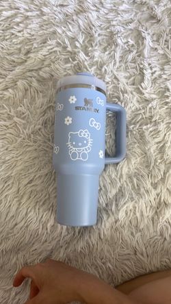 Stanley hello kitty blue tumbler 40oz