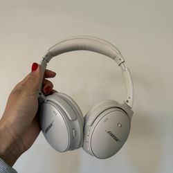 Bose quiet Comfort Headphones