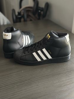 Adidas Pro Model Black/White/Gold Size 6