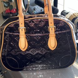 Authentic Louis Vuitton Rosewood Avenue Vernis Bag