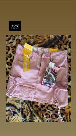 Pink skirt