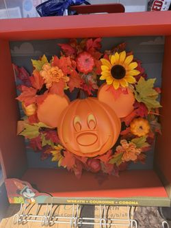 Disney Parks 2024 Halloween Mickey Mouse Jack o Lantern Pumpkin Wreath 16" NEW