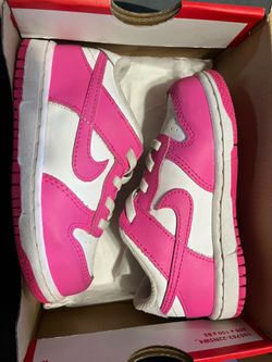 Girls Nike Dunks