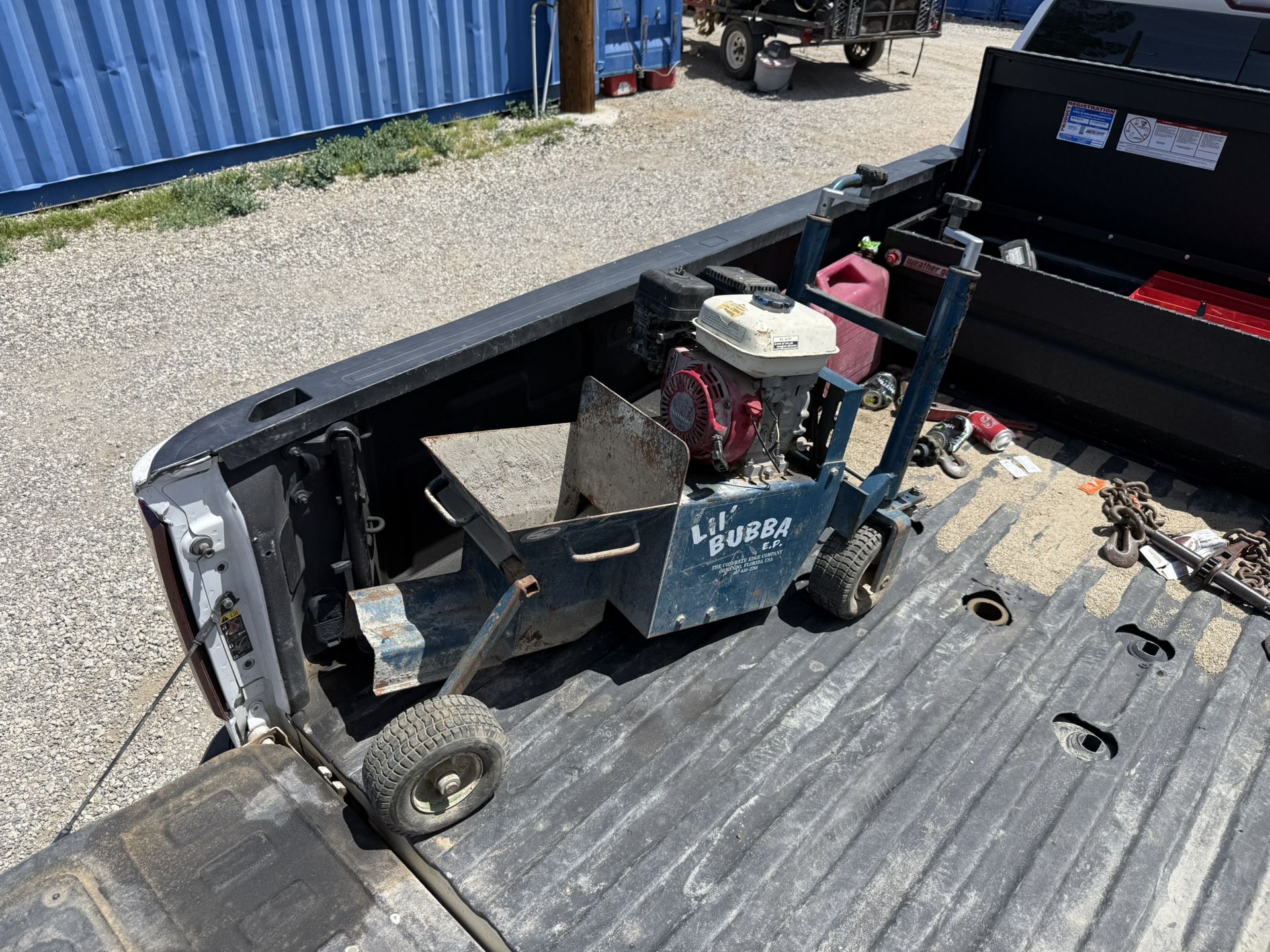 Curb machine Lil bubba