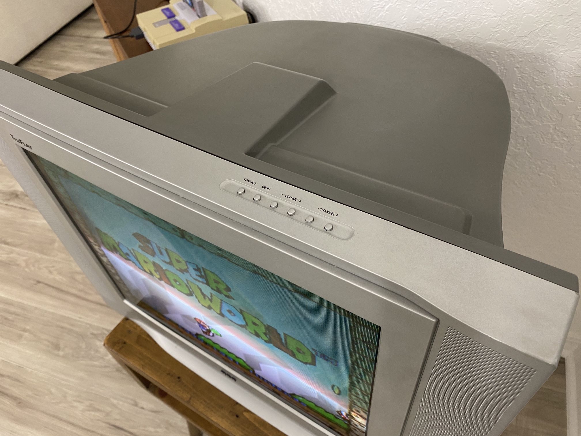 RCA 20” CRT TV (Model 20F511T) 2006 For Retro Gaming for Sale in San