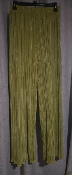 Thirty Thirty Silk Feel Flare Pants Size Small
