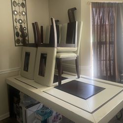 Dinning Room Table