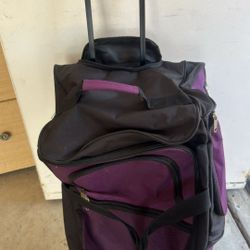 28” Rolling Duffle Bag