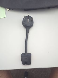Tesla NEMA 14-50 adapter
