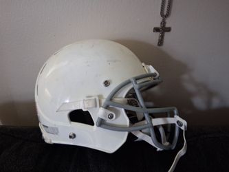 Zenith X2E football helmet