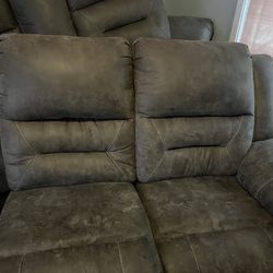 Reclining Sectional Couch
