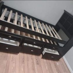 Twin/Twin Bedset W/3 Storage Drawers & Shelf(Mattress Included:$710)