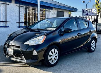 2013 Toyota Prius c