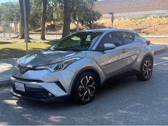 Toyota C-HR XLE 2018