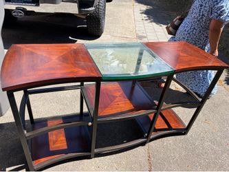 Tv stand