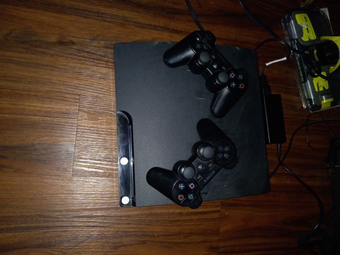 PlayStation 3 PS3 Two Remote Wireless $100 Nice Console Works Great Lots Of Fun