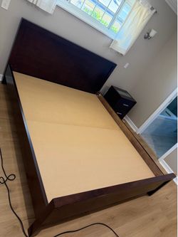 Bed with mattress solid wood