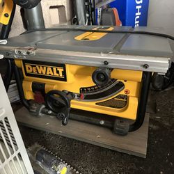 Electric Table Saw 