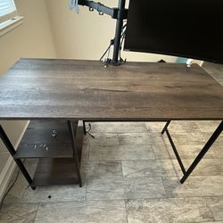 Wooden Desk 47 Inch