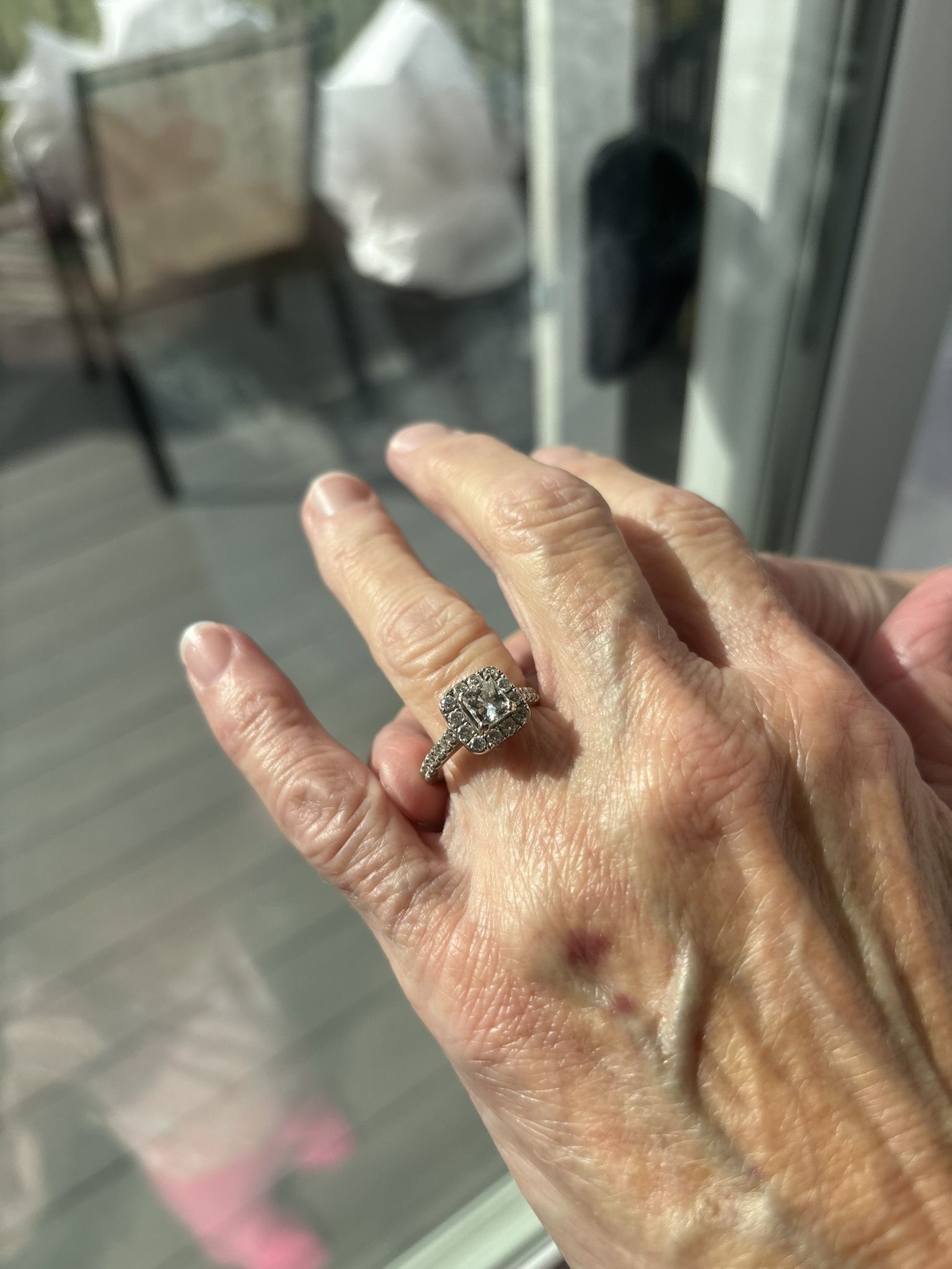 Neil Lane 14k Gold 2ct tw natural diamond