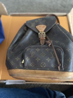 LOUIS VUITTON LV M51136 Monogram Montsouris MM Back Pack Shoulder Day Bag 