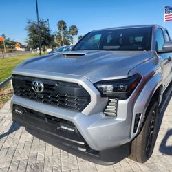 Toyota Special Clearance Sale 🙌❤️ CON 3500 DE DOWN TE VAS MANEJANDO HOY 🚗🎊