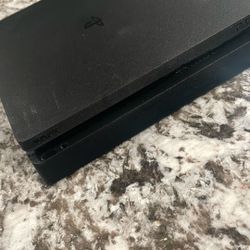 PS4 Slim