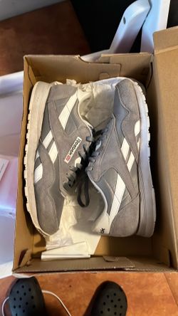 Grey Reeboks Size 7