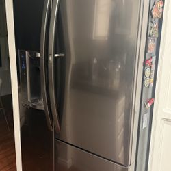 Fridge With A Broken Compressor 