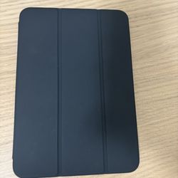 iPad Mini 6th Generation 64GB With Case