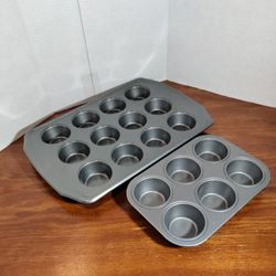 Baking Pan For Muffins Or Cupcakes.