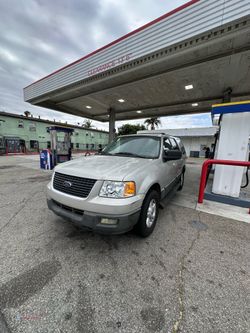 2004 Ford Expedition