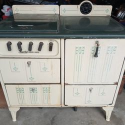 Antique gas Stove