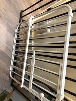 Toddler gates