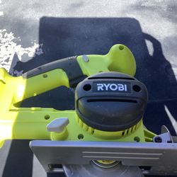 Rayo I 18V ONE+ 5-1/2" Cordless Circular Saw